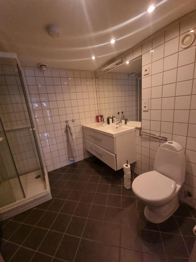 Private Guest Room In Cozy Apartment Trondheim Eksteriør bilde